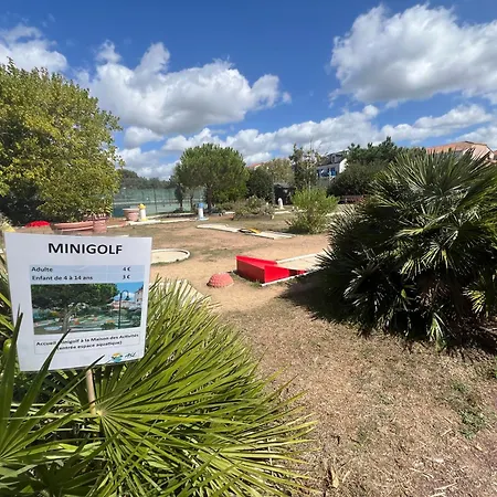 Cote 4pers Avec Terrasse Vue Sur Le Et Parc Aquatique Gratuit Apartament